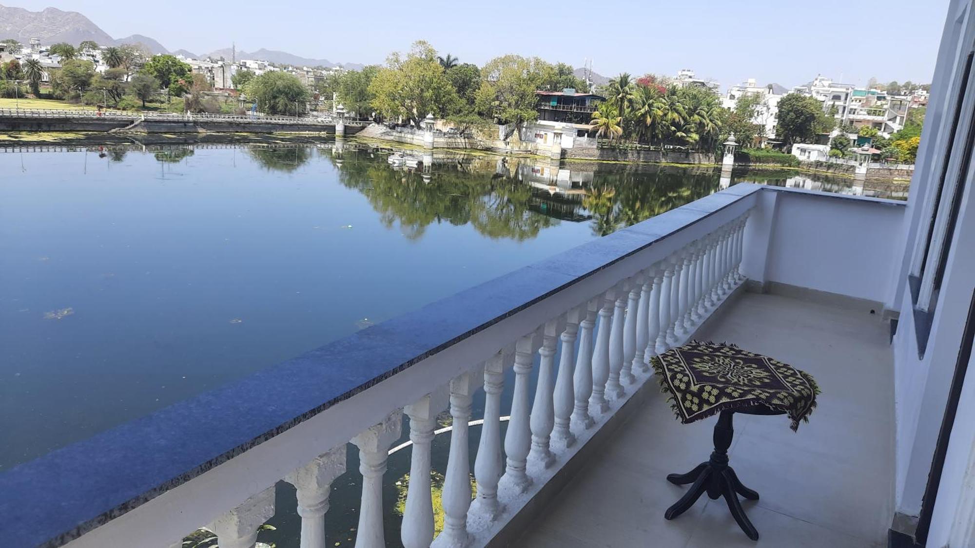 Devi Villa อุเดเปอร์ ภายนอก รูปภาพ